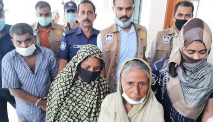 কটিয়াদীতে ট্রিপল মার্ডার: মা-বোন-ভাগ্নে রিমান্ডে