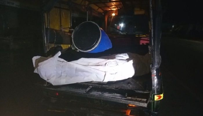 যাত্রীবাহী বাসে ড্রামের ভেতর মিললো নারীর লাশ