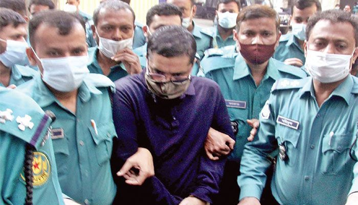  ২৫ অ্যাকাউন্টে ৯৩০ কোটি টাকা লেনদেন গোল্ডেন মনিরের