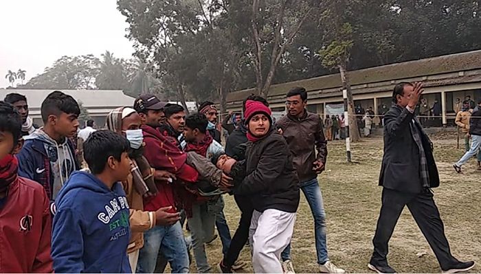 ‘উৎসবের মর্যাদা’ হারিয়েছে ভোট