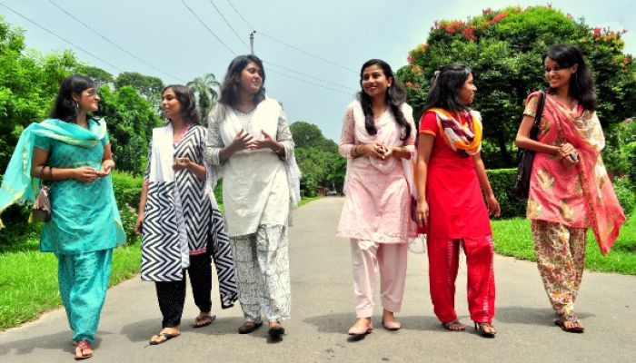 সেশনজটের সুরাহা হোক