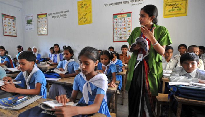 প্রাথমিকের শিক্ষকদের বেতন ১৩তম গ্রেডে