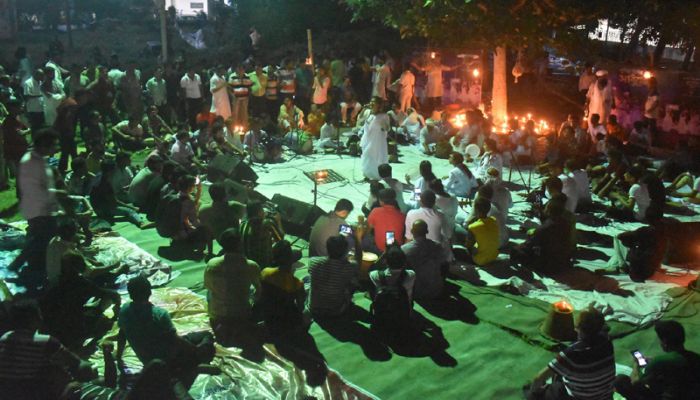 আজ শিল্পকলায় সাধুসঙ্গের আসর