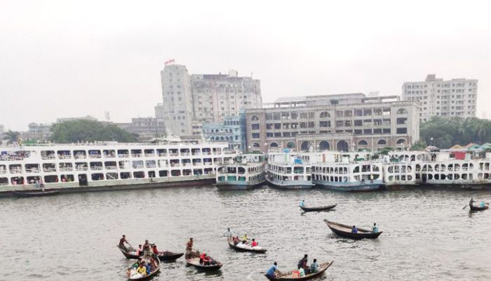 লঞ্চঘাটে প্রবেশ করতে ফি কেন?