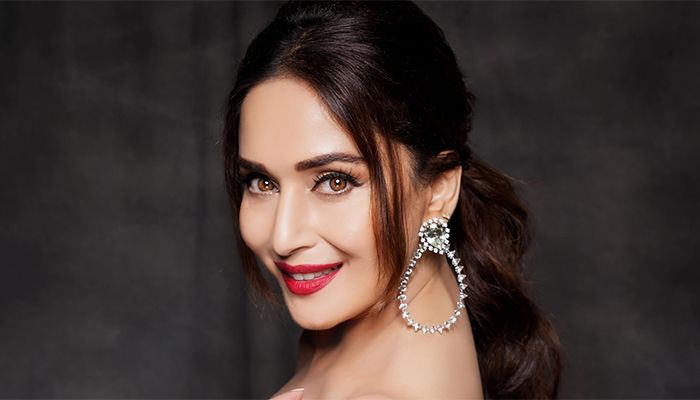 ওয়েব সিরিজে মাধুরী