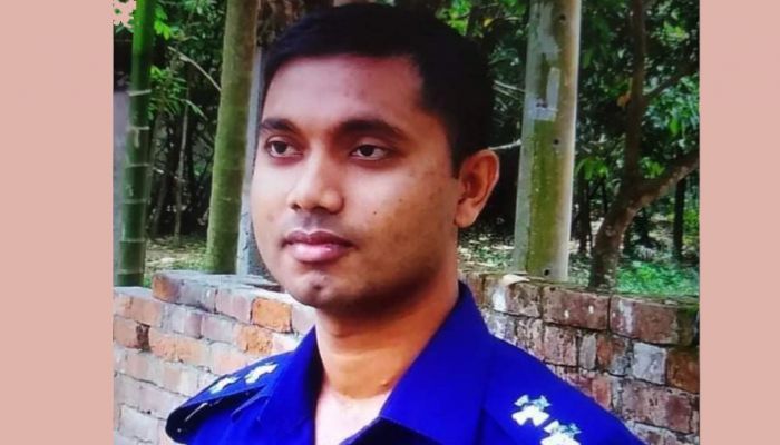 পাবনায় পুলিশ সদস্যের গুলিবিদ্ধ লাশ উদ্ধার