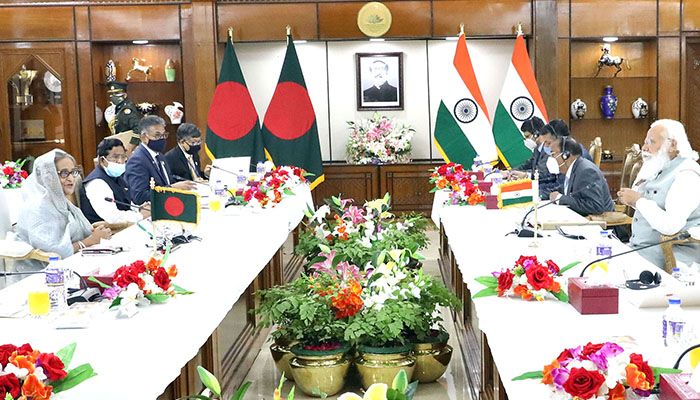 রোহিঙ্গা প্রত্যাবাসনে দিল্লির সক্রিয় ভূমিকা চায় ঢাকা