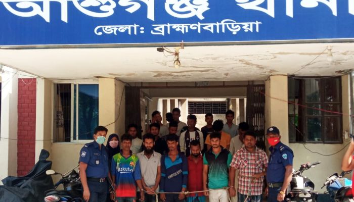 হেফাজতের তাণ্ডব : ব্রাহ্মণবাড়িয়ায় আরও ৩০ জন গ্রেফতার