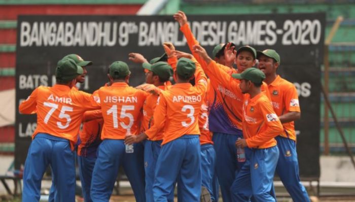 ক্রিকেটে সোনা জয়ে মুখোমুখি বরেন্দ্র-জাহাঙ্গীরাবাদ