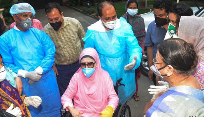 খালেদা জিয়ার জন্য আইসিইউসহ কেবিন বুকিং