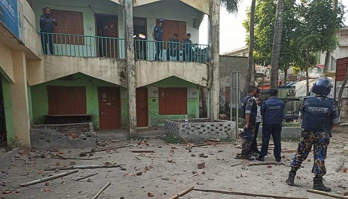 ব্রাহ্মণবাড়িয়া পুলিশ ক্যাম্পে হামলা: বিএনপিকর্মীসহ গ্রেফতার ৩
