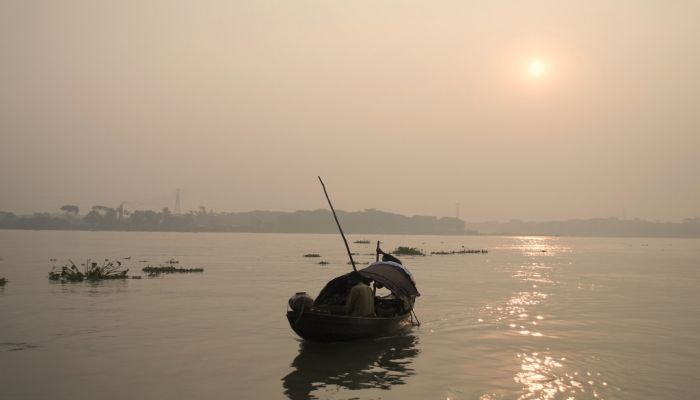 উপকূলীয় নদীগুলোতে মাত্রাতিরিক্ত লবণাক্ততা