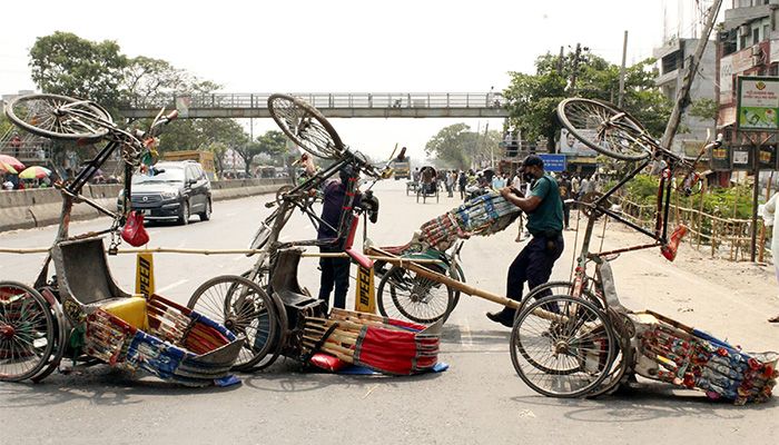শিল্পপতিদের পাশে সরকার, বঞ্চিত শ্রমজীবী