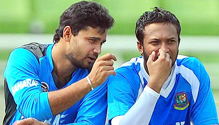 প্রতিবাদী মাশরাফি-সাকিব: বিব্রত ক্রিকেট বোর্ড