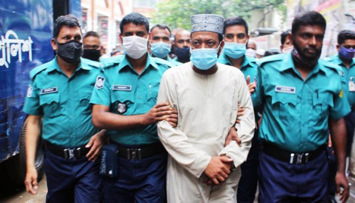 স্বীকারোক্তিমূলক জবানবন্দি দিলেন মুফতি আমির হামজা