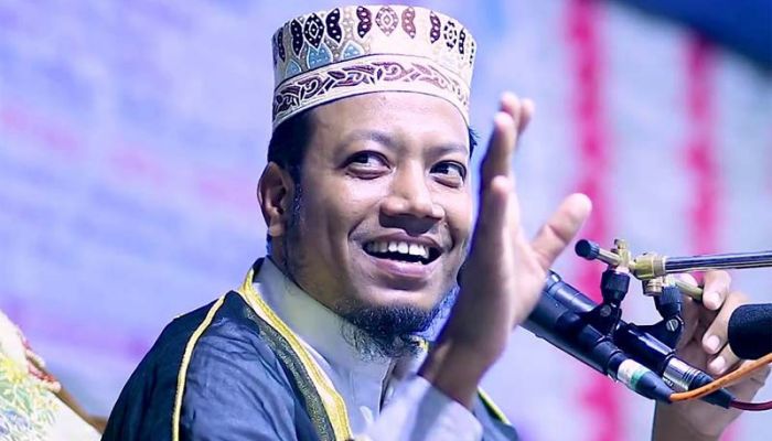 মুফতি আমির হামজা পাঁচ দিনের রিমান্ডে