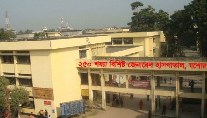করোনা রোগী পালিয়ে যাওয়ায় তিনজনকে অব্যাহতি