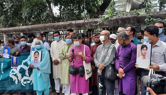 সরকার অমানবিক, কেঁদে লাভ নেই: মান্না