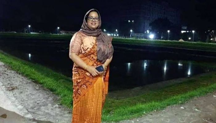 সাবেক ডিসি সুলতানাসহ ৪ জনের পোস্টিং নিয়ে রিট