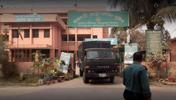 নির্যাতনের প্রতিকার চাইতে গিয়ে পুলিশ ফাঁড়িতে শ্লীলতাহানির শিকার