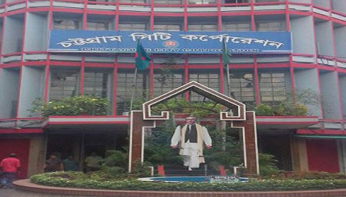 ঠিকাদার কাজ ফেলে কেন পালাচ্ছে?