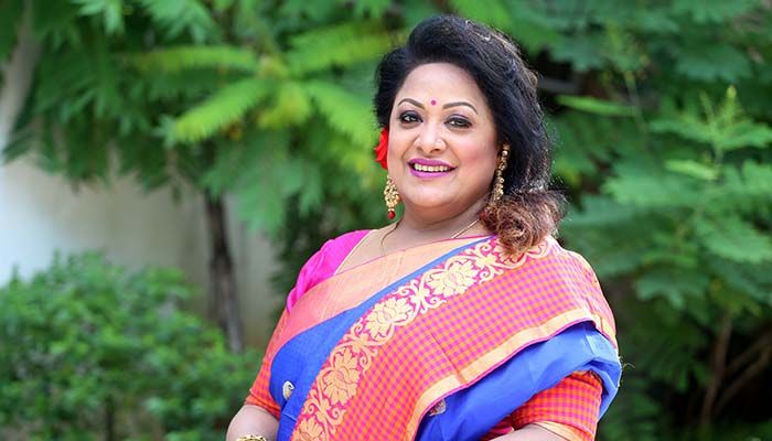 অরুণার পরিচালনায় প্রথম সিনেমা ‘অসম্ভব’