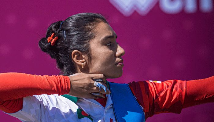 বিশ্ব চ্যাম্পিয়নশিপ থেকে ছিটকে গেলেন দিয়া