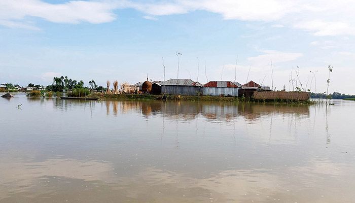 ১১ জেলায় বন্যার আশঙ্কা