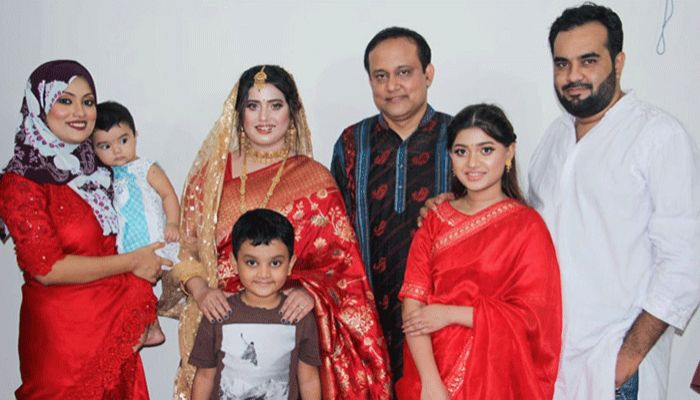 বিয়ের পিঁড়িতে ন্যানসি