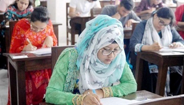 স্বাস্থ্য পরীক্ষা ছাড়াই ৩৮ হাজার শিক্ষক নিয়োগ
