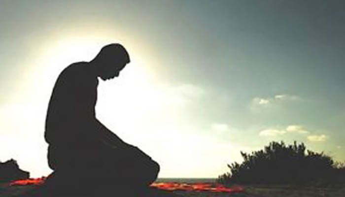 তাশাহুদ পড়ার নিয়ম ও গুরুত্ব
