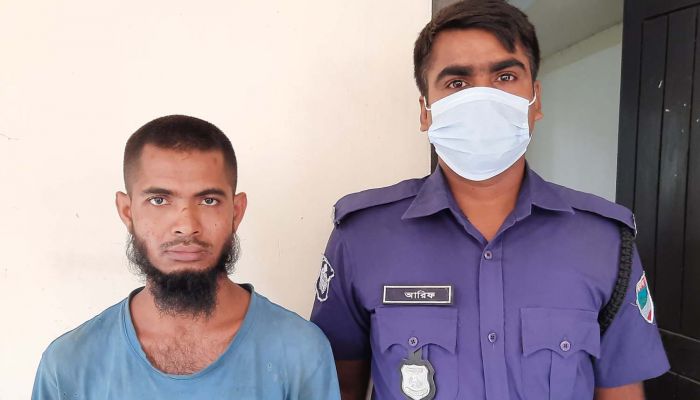 নারী শ্রমিককে এসিড দিয়ে হত্যায় জবানবন্দি