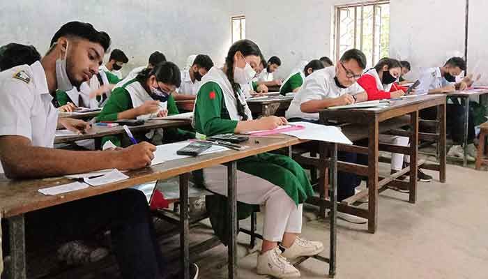 ছবিতে আজকের দিন