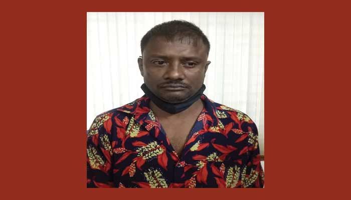 স্ত্রীকে সাথে নিয়ে ‘দুই শতাধিক’ পিকআপ চুরি