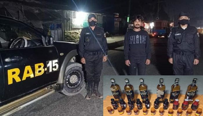 কক্সবাজারে কসমেটিকসের দোকানে মিললো মদ
