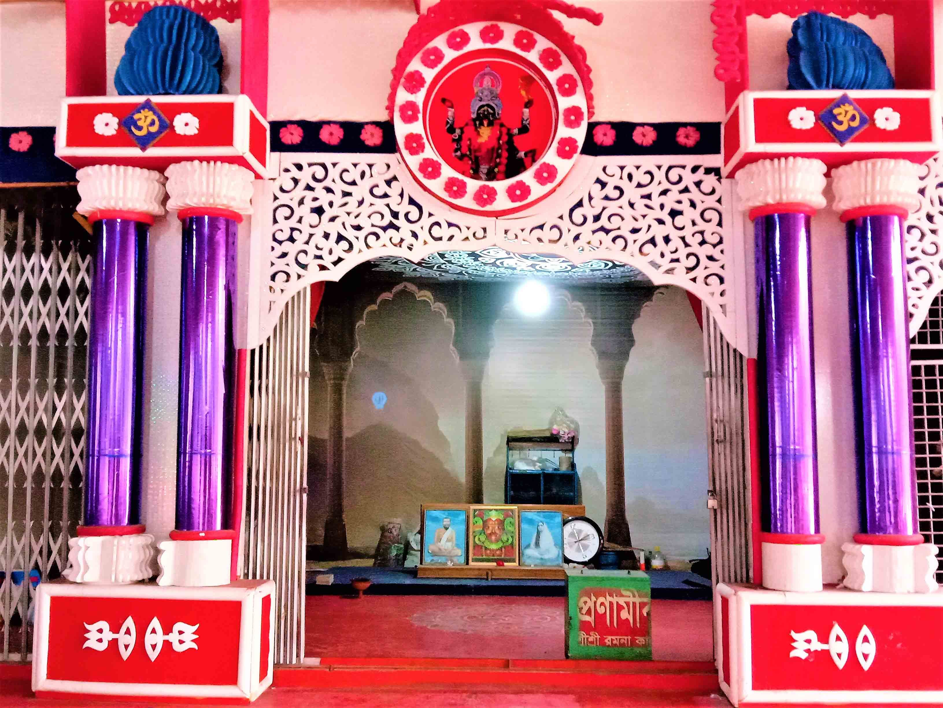 ঘুরে আসুন ঐতিহ্যের রমনা কালী মন্দির