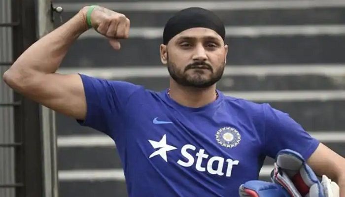 সব ধরনের ক্রিকেট থেকে অবসরে হরভজন
