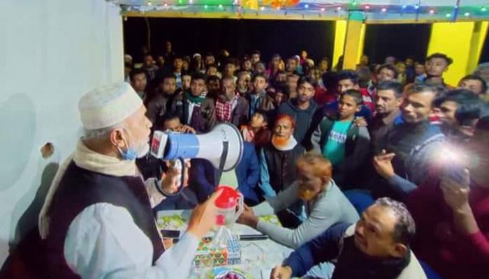 ‘জোর করে ভোট নিলে আমরা নেব, আমরা সরকারের প্রতিনিধি’