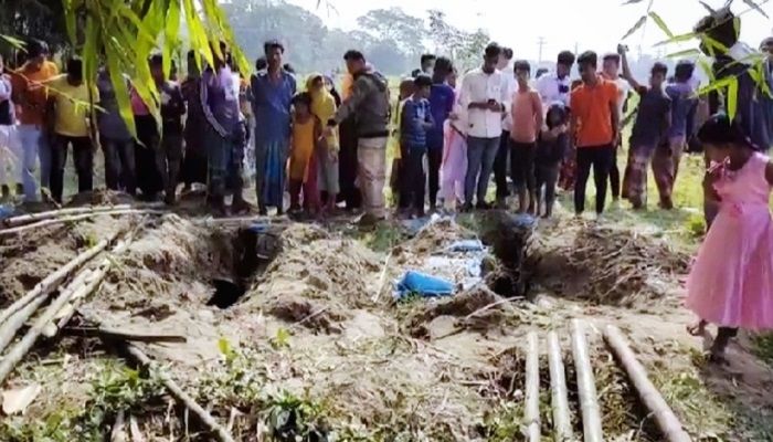 কুলিয়ারচরে কঙ্কাল চুরির চেষ্টা