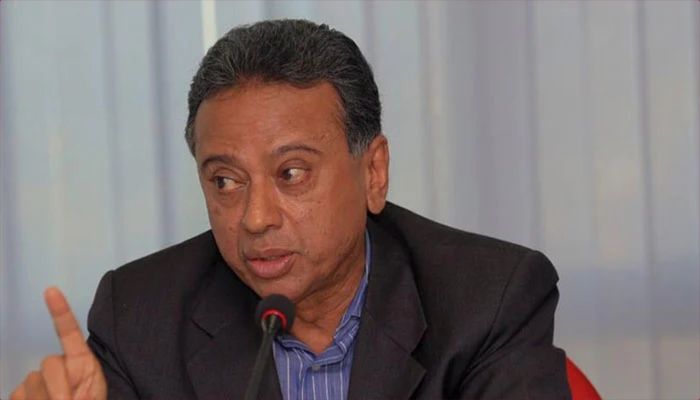 নিষেধাজ্ঞা ঠেকানো দূতাবাসের কাজ নয়: আমির খসরু