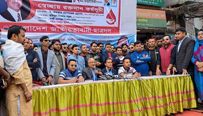 লুটপাটে অর্থনীতি ধ্বংস করেছে আ.লীগ: মোশাররফ