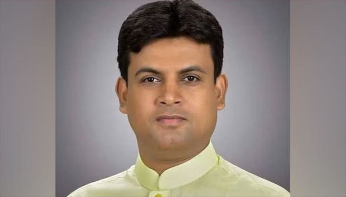 নগ্ন ভিডিওর জেরে পদ হারালেন আওয়ামী লীগ নেতা