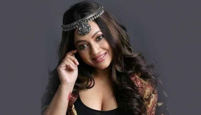 আজ ঢাকায় আসছেন শ্রীলেখা