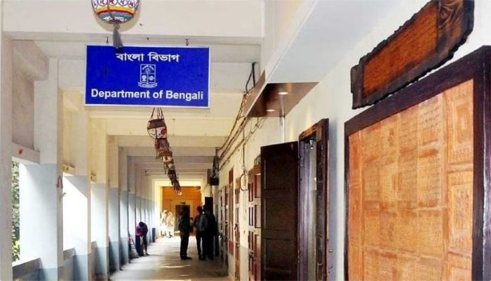 ঢাবিতে ছাত্রীদের মুখ খোলা রাখার সিদ্ধান্তের বিরুদ্ধে রিট