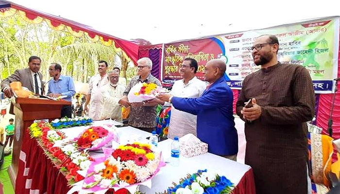 ঝিনাইদহের আমেনা খাতুন কলেজে পুরস্কার বিতরণ অনুষ্ঠিত 