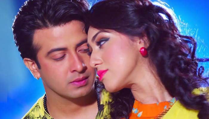 সম্পর্ক জোড়া লাগছে শাকিব-অপুর