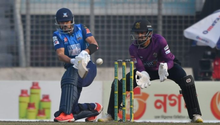 ঢাকা ডমিনেটর্সের বিপক্ষে চট্টগ্রাম চ্যালেঞ্জার্সের দারুণ জয় 