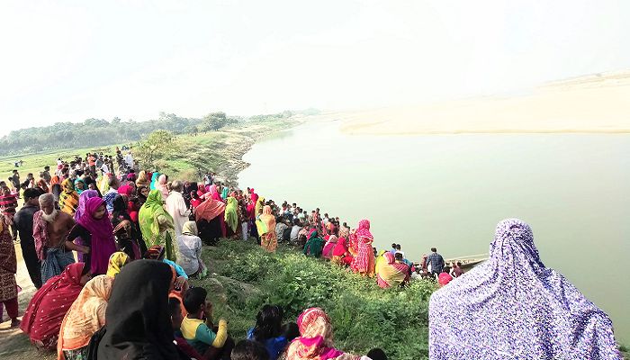 কুষ্টিয়ায় গড়াই নদীতে গোসলে নেমে কিশোর নিখোঁজ