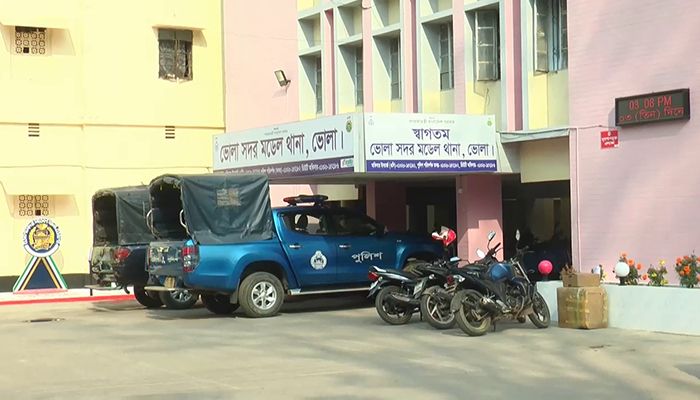  হোটেল থেকে ভারতীয় যুবকের মরদেহ উদ্ধার