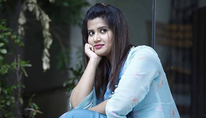ভালোবাসা নিয়ে ন্যান্সির নতুন গান ‘যে স্মৃতি’
